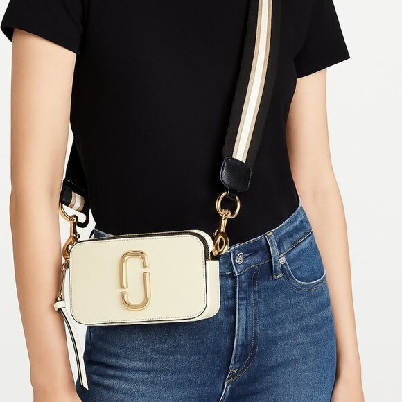 Marc Jacobs Handbags - NWT Marc Jacobs "The Snapshot" crossbody bag in calf leather NEW CLOUD MULTI
